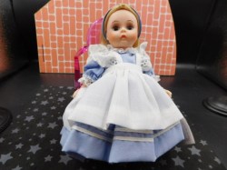 8" Madame Alexander 494 Alice from Alice in Wonderland Storyland Original Doll, Box, Papers, Booklet
